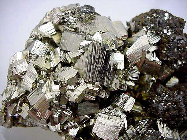 黑龙江省1300万金属矿产分布数据集1976年